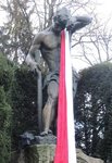 le-schweissdissi-mulhousien-a-egalement-endosse-l-echarpe-rot-und-wiss.jpg